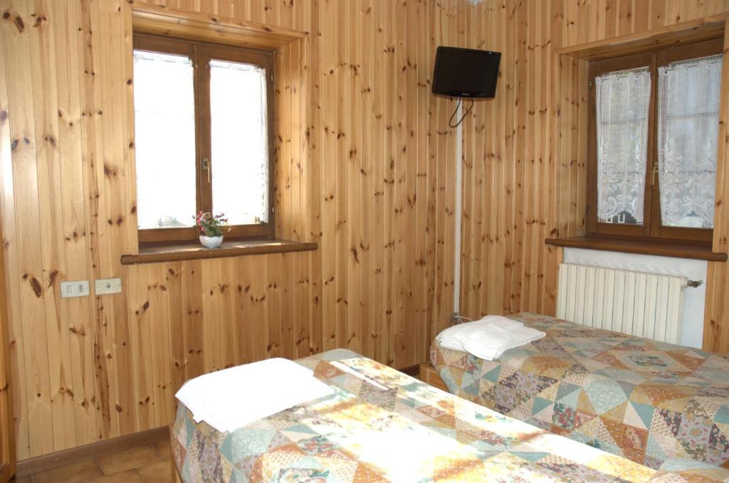 Casa Vacanze Ca' De Val Campodolcino Kültér fotó